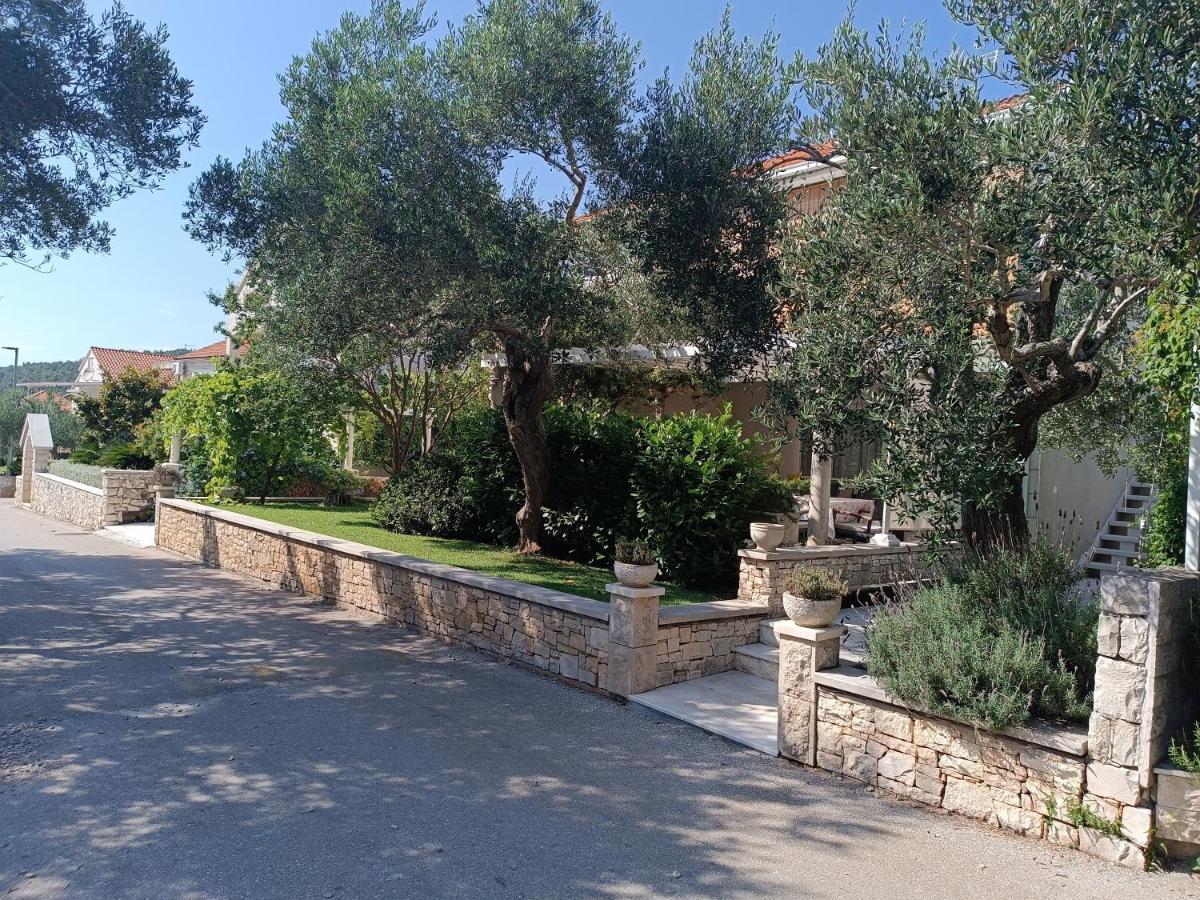 Apartments Sirius Korčula Eksteriør bilde